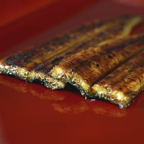 温泉うなぎ蒲焼 2尾 （140gサイズ）国産完全無投薬養殖