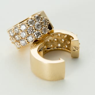 K18 ピアリング LE358 0.64ct