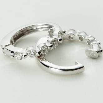 K18WG ピアリング LE346 0.34ct