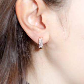K18 ピアリング LE2908 0.70ct