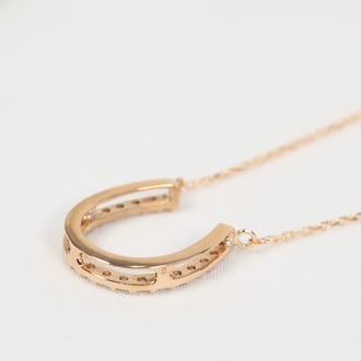 0.30ct　馬蹄モチーフダイヤモンドペンダント
