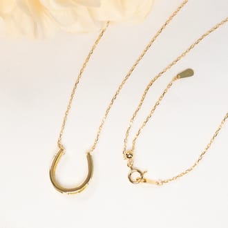 0.30ct　馬蹄モチーフダイヤモンドペンダント