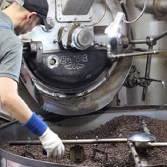 名古屋のワダコーヒー　コーヒーギフトセット２００ｇ粉✕４個入