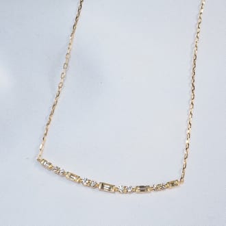 0.50ct　バゲット＆ラウンドダイヤモンドラインネックレス