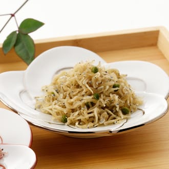 料亭のご馳走「紅白ちりめん」