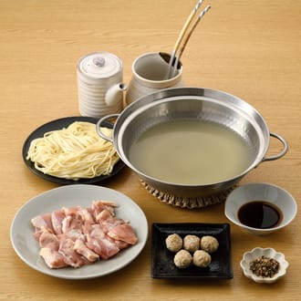 はかた地どりスープの水炊き