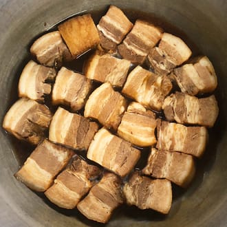 花巻温泉謹製「白金豚の角煮(バラ肉)」1食(150g)
