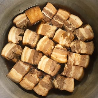 花巻温泉謹製「白金豚の角煮(肩ロース肉)」1食(150g)