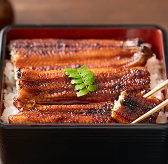 温泉うなぎ蒲焼 2尾 （140gサイズ）国産完全無投薬養殖