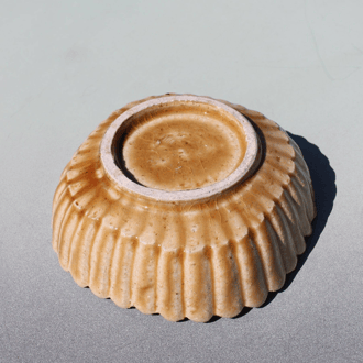 琥珀釉輪花四方小鉢