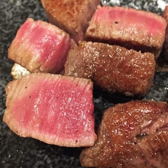 【九州・福岡・博多和牛】モモサイコロステーキ用1000g(500g×2p)