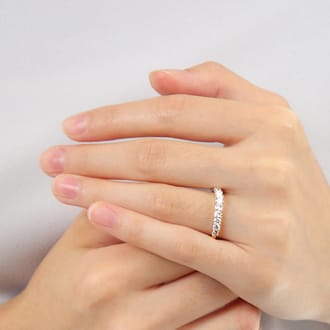 PTダイヤモンドグラディエーションリング1.0ＣＴ