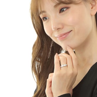 プラチナ ダイヤ 0.5CＴ 一文字リング