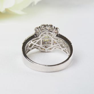 Pt900　2.00ct バゲットダイヤモンドリング