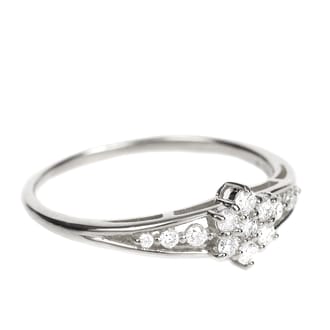 プラチナ ダイヤ リング 0.2CT