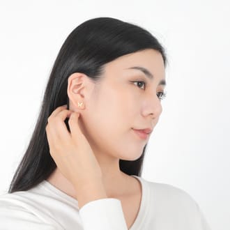 K18 ダイヤ 蝶々 ピアス トータル0.2ＣＴ