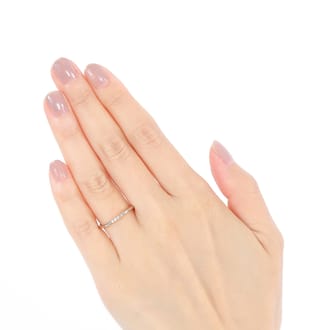 プラチナ　ダイヤ　リング　細身　0.02ＣＴ