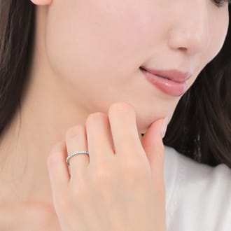 プラチナ ダイヤ リング　0.20ＣＴ　ハーフエタニティ
