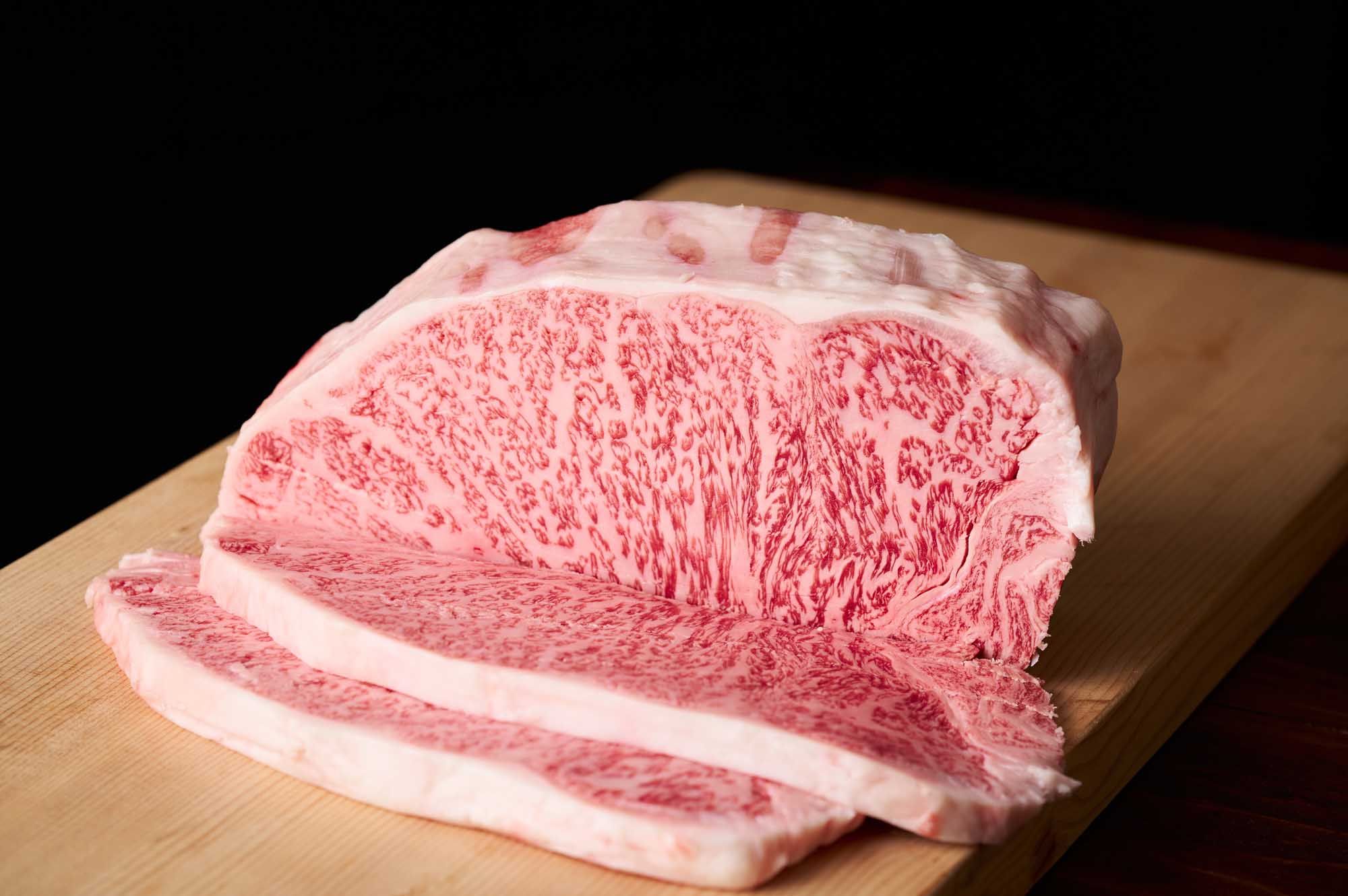黒毛和牛とは？国産牛との違いや銘柄、調理のポイントをプロが解説