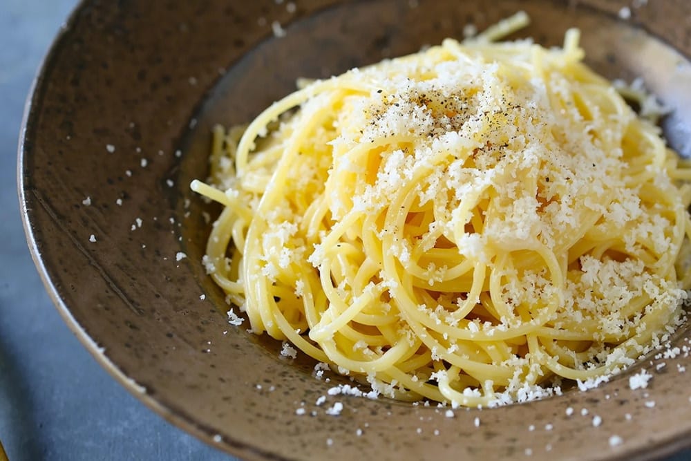バターとチーズで作る超シンプルパスタ「濃厚チーズパスタ」