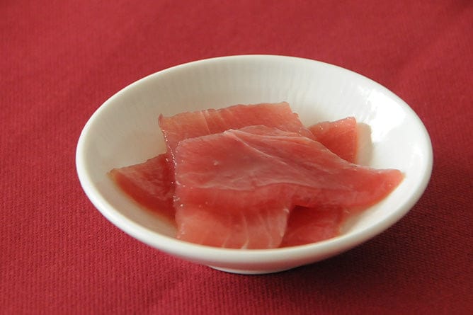 見た目は完全に水!醤油の色がまったくつかない透明醤油