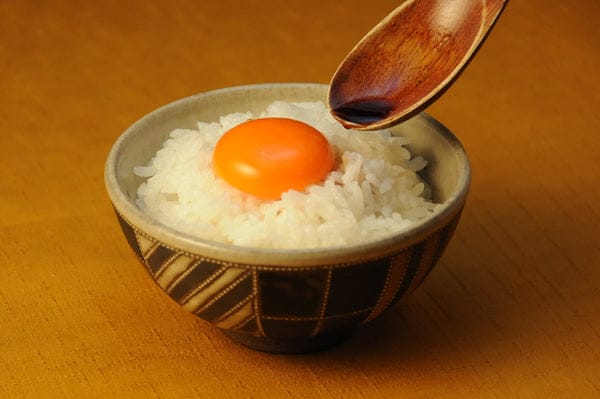 「卵そのものを存分に楽しむ卵かけご飯」